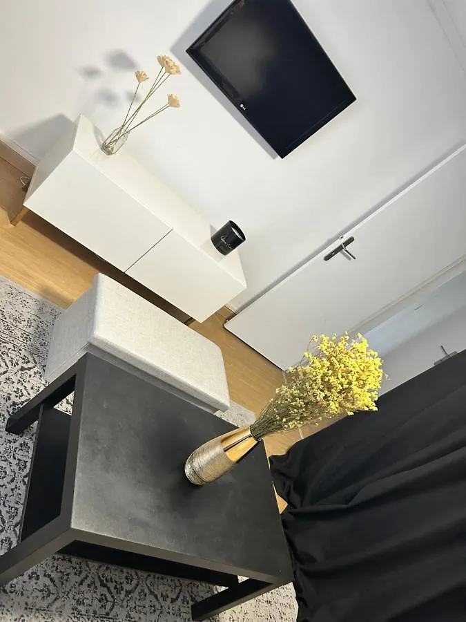 Guibert Home - Studio 2 Personnes Apartment Villeneuve-le-Roi