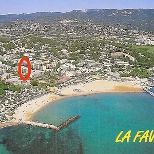 studio-cabine-quatre-couchages.fr-provencehotel.com/